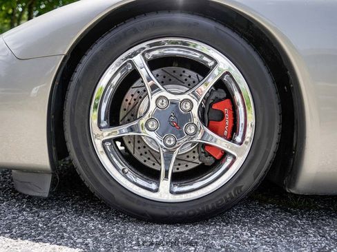 Used 2000 Chevrolet Corvette Coupe w/ Roof Pkg RWD image 45