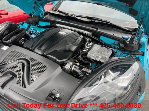 Used 2021 Porsche Macan S AWD/4WD image 12