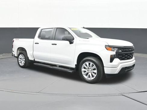 Used 2025 Chevrolet Silverado 1500 Custom AWD/4WD image 18