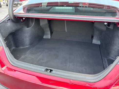 Used 2019 Toyota Camry XLE w/ Sunroof Package image 30