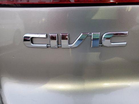 Used 2004 Honda Civic LX image 7