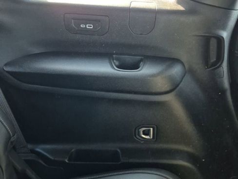 Used 2023 Jeep Grand Cherokee L Altitude image 57