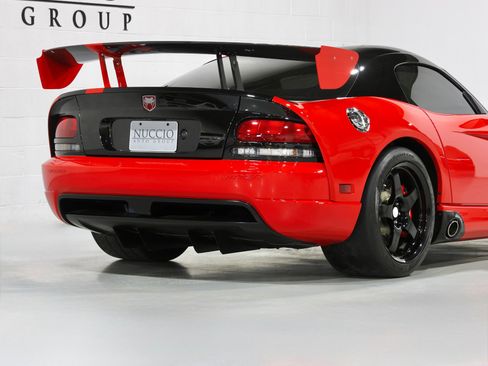 Used 2008 Dodge Viper SRT-10 w/ Competition Group image 43