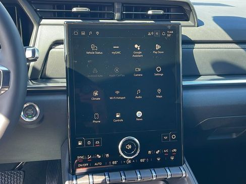 New 2026 GMC Terrain Elevation w/ Elevation Premium Package image 17