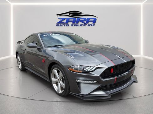 Used 2019 Ford Mustang GT Premium w/ Ford Safe & Smart Package RWD image 9