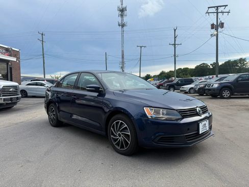 Used 2012 Volkswagen Jetta SE FWD image 7