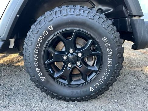Used 2022 Jeep Wrangler Unlimited Sport AWD/4WD image 13