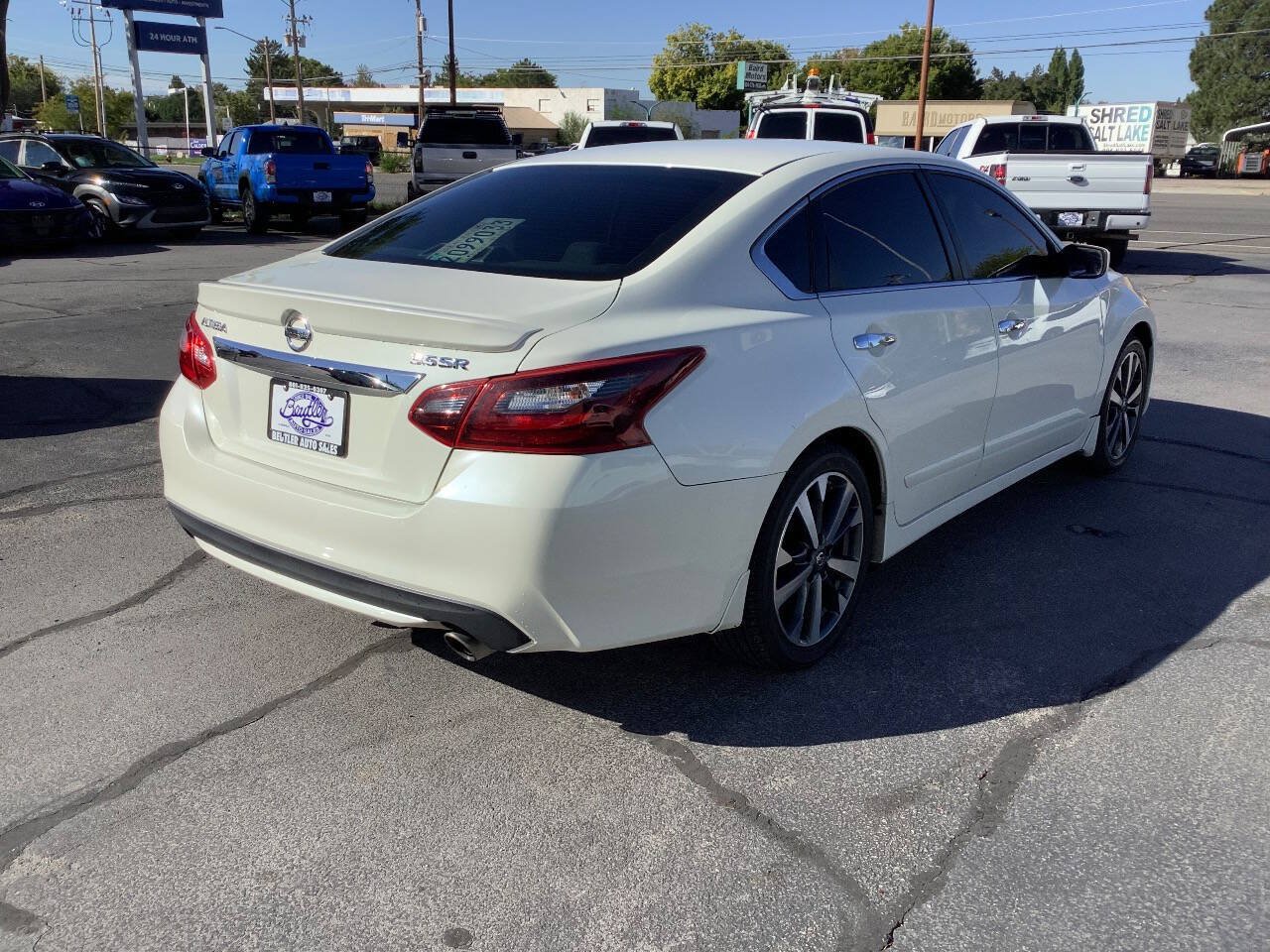 Used 2017 Nissan Altima 3.5 SR FWD image 13