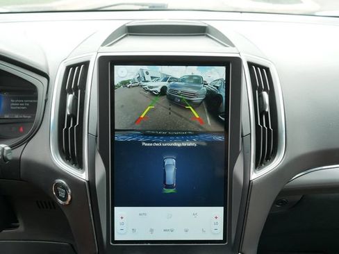 Used 2024 Ford Edge Titanium AWD/4WD image 33