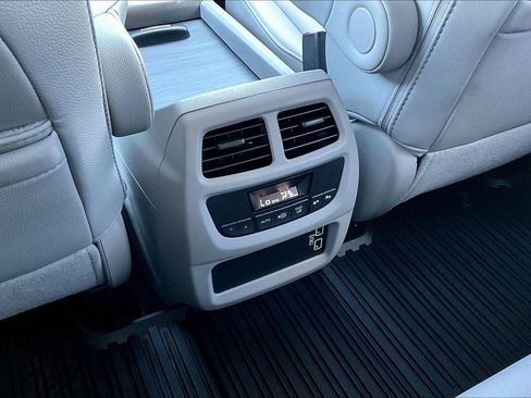 Used 2022 Honda Pilot Special Edition image 25