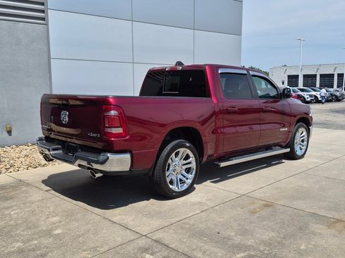 Used 2024 RAM 1500 Laramie AWD/4WD image 4