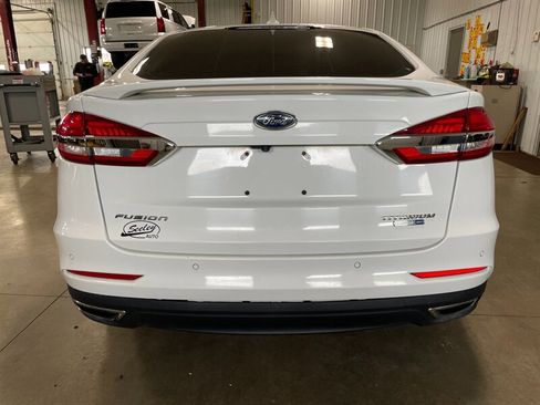 Used 2019 Ford Fusion Titanium AWD/4WD image 7