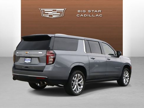 Used 2021 Chevrolet Suburban High Country image 5