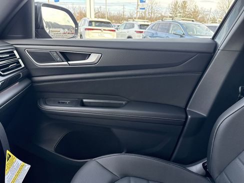 New 2026 Volkswagen Atlas Cross Sport SEL R-Line image 25