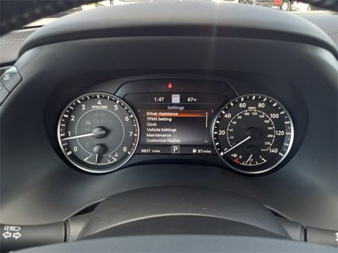 Used 2024 Nissan Armada Platinum w/ Captain's Chairs Package image 19