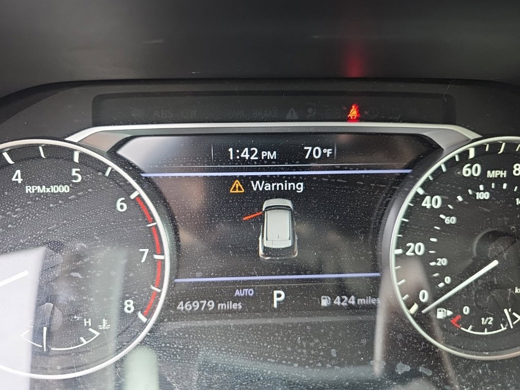 Used 2021 Nissan Rogue S AWD/4WD image 16