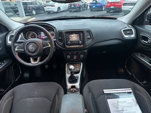 Used 2018 Jeep Compass Sport image 18