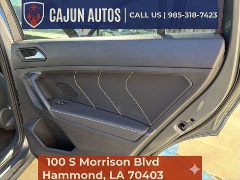 Used 2022 Volkswagen Tiguan SEL R-Line image 16