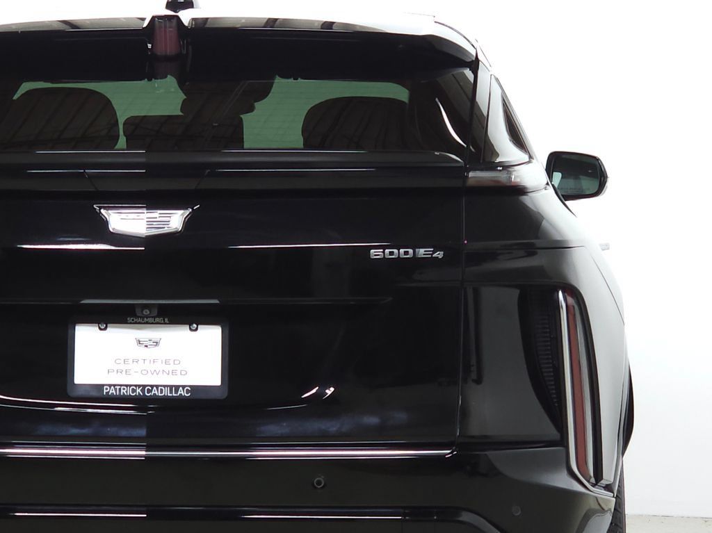 Certified 2024 Cadillac Lyriq Tech AWD/4WD image 8