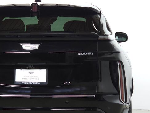 Certified 2024 Cadillac Lyriq Tech AWD/4WD image 8