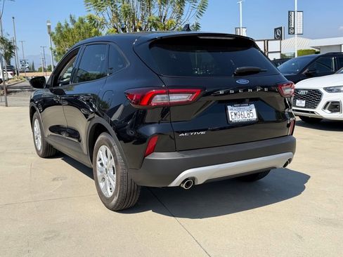 New 2025 Ford Escape Active image 10