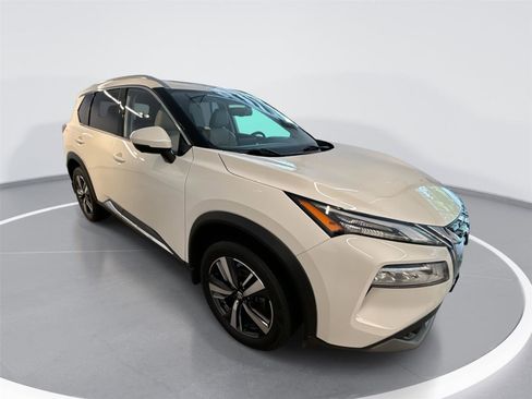 Used 2021 Nissan Rogue SL AWD/4WD image 1
