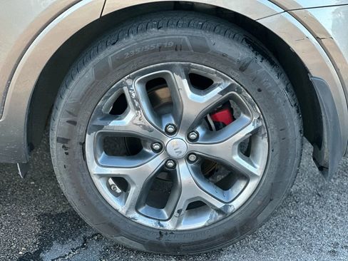 Used 2017 Kia Sorento SX image 27