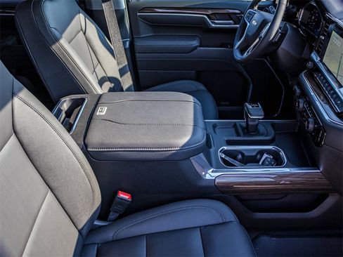 New 2026 Chevrolet Silverado 1500 LT w/ All Star Edition Plus image 13