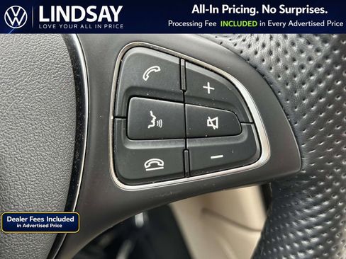Used 2019 Mercedes-Benz GLC 300 4MATIC image 21