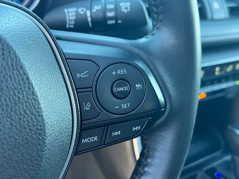 Used 2024 Toyota RAV4 SE image 21