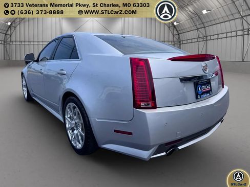 Used 2010 Cadillac CTS V w/ Wood Trim Package RWD image 5