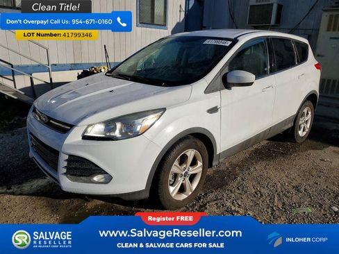 Used 2015 Ford Escape SE image 1