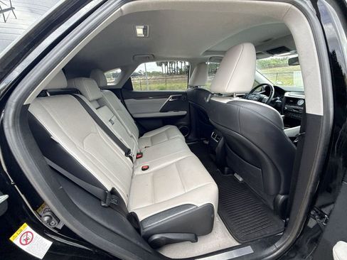 Used 2019 Lexus RX 350 AWD w/ Navigation Package image 17
