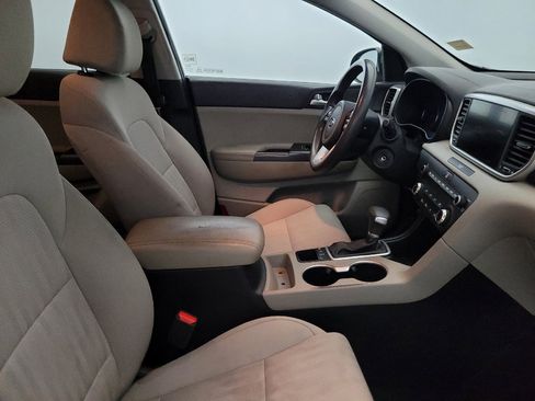 Used 2022 Kia Sportage LX AWD/4WD image 21