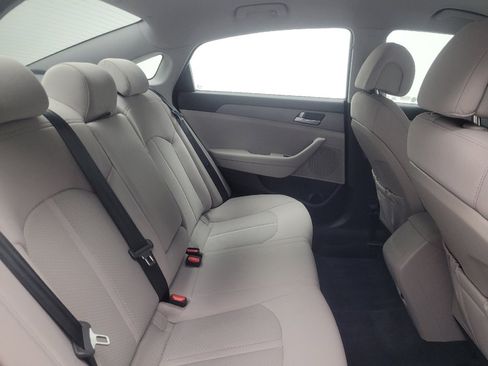 Used 2017 Hyundai Sonata SE FWD image 19