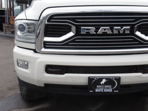 Used 2017 RAM 2500 Limited AWD/4WD image 3