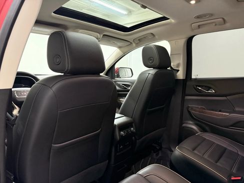 Used 2023 GMC Acadia Denali w/ Denali Ultimate Package image 14