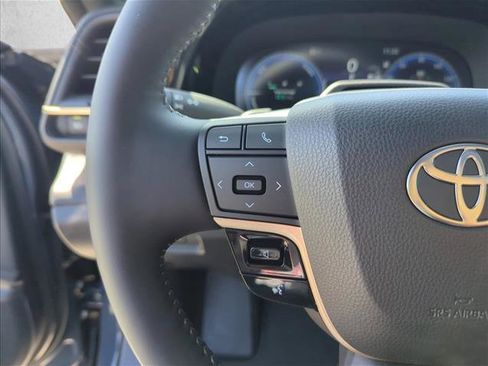 New 2026 Toyota Crown Signia image 15