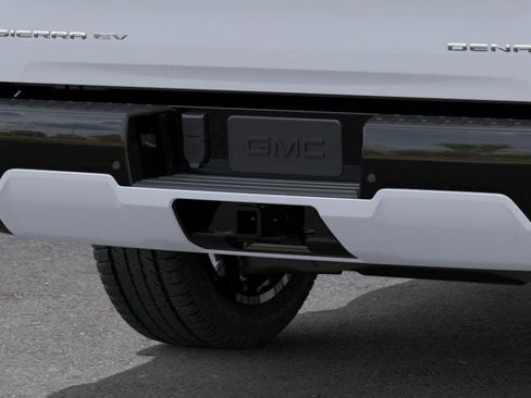 New 2025 GMC Sierra EV Denali image 47