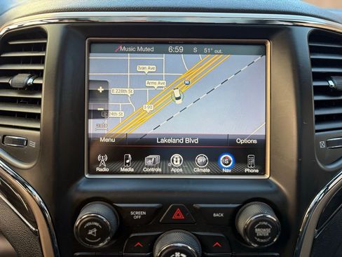Used 2015 Jeep Grand Cherokee Overland AWD/4WD image 33