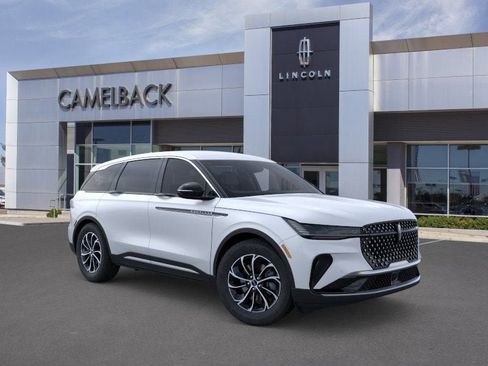 New 2026 Lincoln Nautilus Premier AWD/4WD image 7