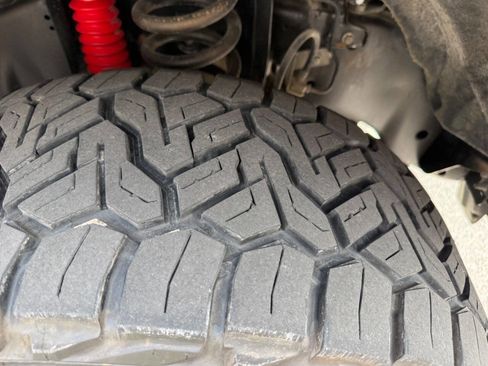 Used 2014 Ford F250 Lariat w/ Lariat Ultimate Package image 37