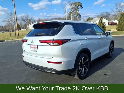 Used 2022 Mitsubishi Outlander ES image 5