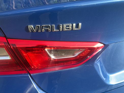 Used 2023 Chevrolet Malibu LS FWD image 27