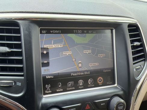 Used 2014 Jeep Grand Cherokee Limited RWD image 19