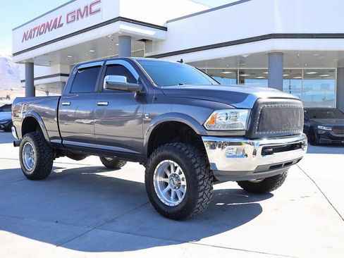 Used 2014 RAM 2500 Laramie AWD/4WD image 8