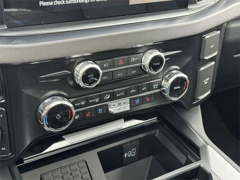 New 2025 Ford F350 Platinum image 15