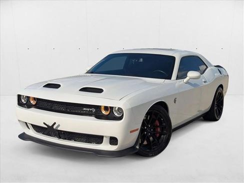 Used 2023 Dodge Challenger SRT Hellcat w/ Driver Convenience Group image 1