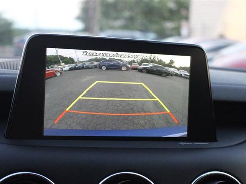 Used 2019 Kia Stinger Premium image 18