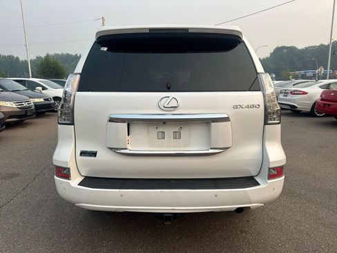 Used 2015 Lexus GX 460 w/ Premium Package AWD/4WD image 6
